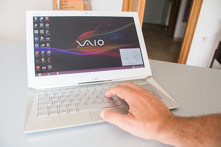 Sony Vaio Duo 13 (9).jpg